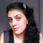 Profil von Aïna