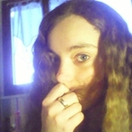 Profil von Tessya